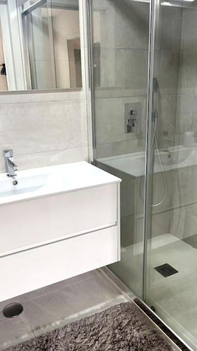 Flat Moderno E Central Em Брага Экстерьер фото